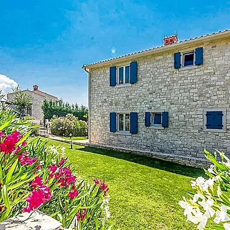 Sterpazzi, Meerblick, Pool, Jacuzzi & Sauna Hotel Višnjan