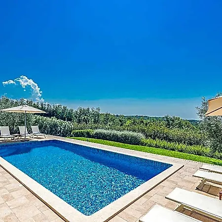 Sterpazzi, Meerblick, Pool, Jacuzzi & Sauna 5* Višnjan